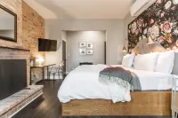 Wicker Park Inn - Bed and Breakfasts