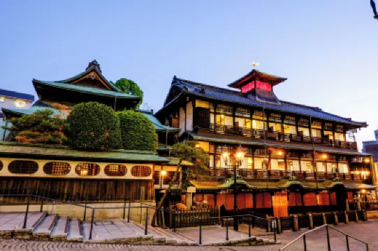 Tennen Onsen Matsuyama New Grand Hotel Hotel a 