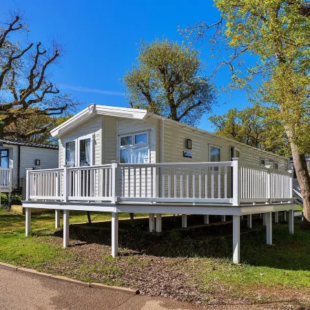 Mobile Home Isle of Wight Near Thorness Bay