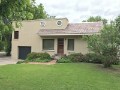 Comfy Campus Split-Level Home