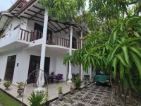 Ja-Elas French Touch 5 Hotels near Bandaranaike International Airport Terminal