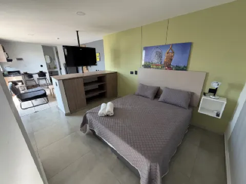 Coral Tower Hotels in 