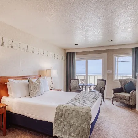 Inn of the Four Winds Seaside Oceanfront