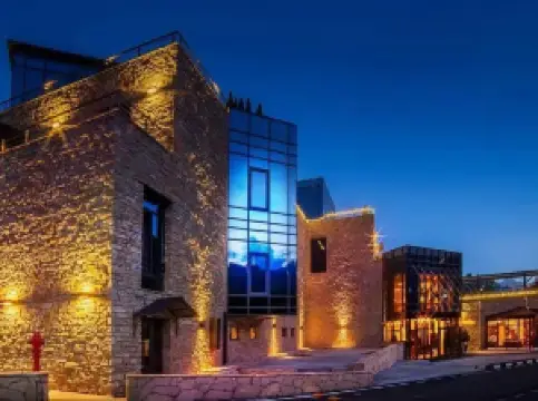 Porta Caucasia Kazbegi