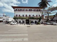 Stonetown Tides Hotel - 2 stjerner
