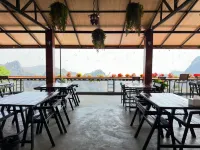 Oasis Phamee - Breakfast