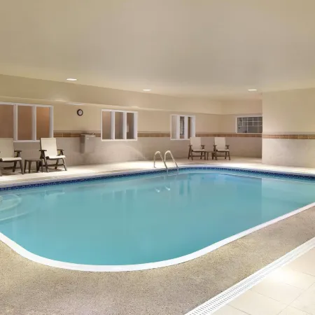 Country Inn & Suites by Radisson, Champaign North, IL