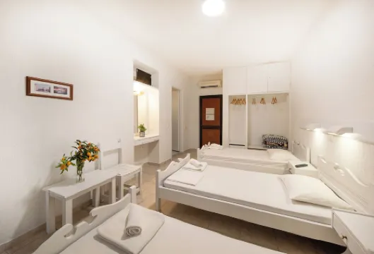 Le Mirage Hotel