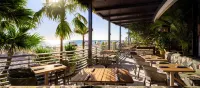 Signia by Hilton Diplomat Beach Resort - بار