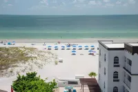 Barefoot Beach Club - Beach