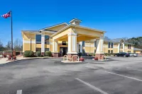 Quality Inn Alexander City - parking
