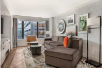 Hilton Grand Vacations Club Chicago Magnificent Mile
