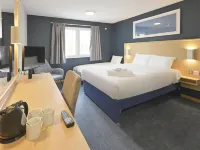 Travelodge Hotel - Chippenham Leigh Delamere M4 Eastbound Hotels in Chippenham