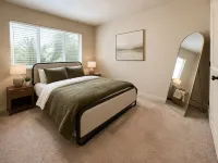 Spacious fully loaded 4-bedroom townhome sleeps 12 freeway access next to BYU 스프링빌 호텔