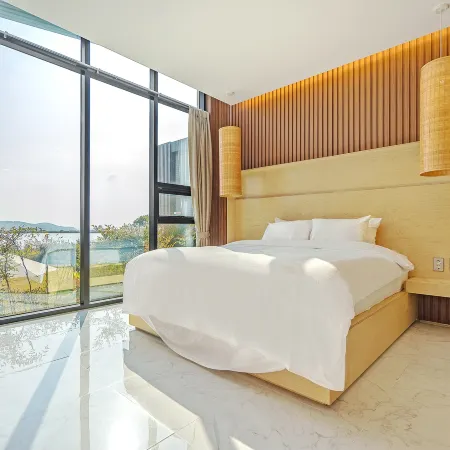 Seosan Suada Pool Villa
