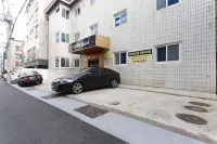 Ulsan Sinjeongdong Castle - Motel