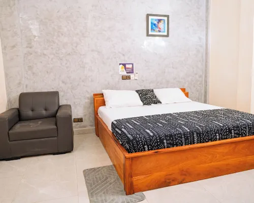 هوتل ميرفييل لوميه فنادق في لومي