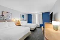 Spark by Hilton Shawnee