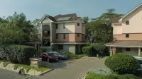 Lake Naivasha Resort - parking
