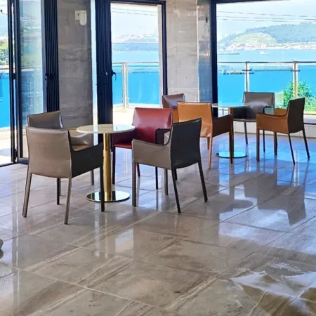 Blanc Hotel & Resort