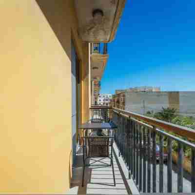 Marsalforn Apartment Walk to Beach Seaside Living Others
