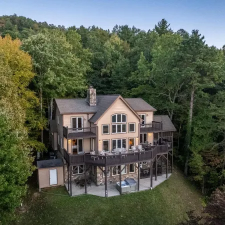 Luxury Lakeview Cabin with Hot Tub and Game Room!