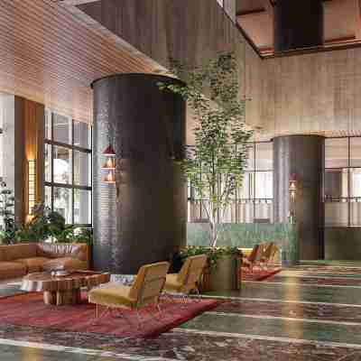Stylish 2-bed Apartment With Modern Amenities Others