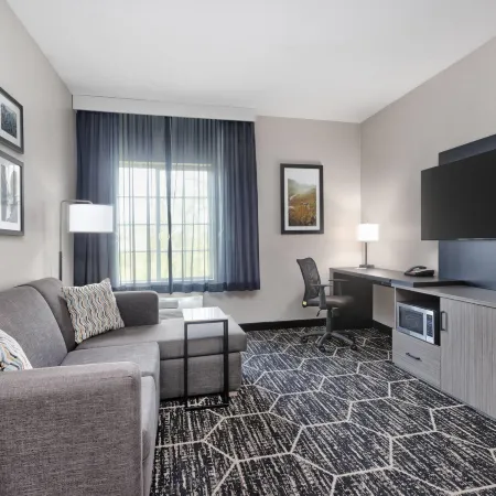 La Quinta Inn & Suites by Wyndham Fairfield TX Отели в г. Фристоун