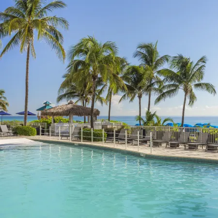 DoubleTree Resort & Spa by Hilton Hotel Ocean Point - North Miami Beach