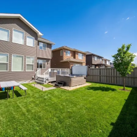 Nordic Retreat Near Wem | Hot Tub, 2 Lounges, Fire Table, King Suite • Sleeps 10