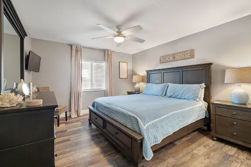 Oceanfront 2 bed Condo in New Smyrna Beach FL - Holiday Apartments