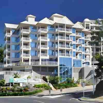 at Whitsunday Vista Holiday Apartments Hotel Exterior