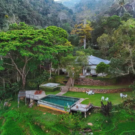 Villa Lé Maas Tota by 98 Acres