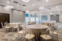 Quality Inn & Conference Centre - breakfast