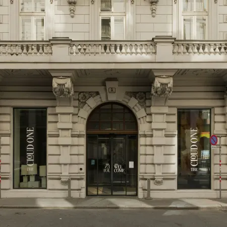 The Cloud One Wien-Staatsoper Отели рядом с достопримечательностью «Улица Грабен»