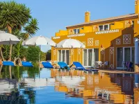 Montinho de Ouro Hotels in Luz