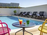 Ibis Carcassonne Est la Cité - piscine