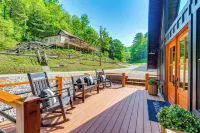 Steps to Dale Hollow Lake! Cozy A-frame Cabin - WiFi
