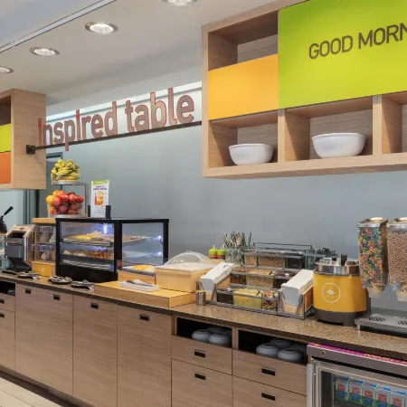 Home2 Suites by Hilton Salt Lake City-East Отели рядом с достопримечательностью «Сад Red Butte»