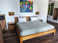 Mango Dive & Bungalow - Bed and Breakfasts