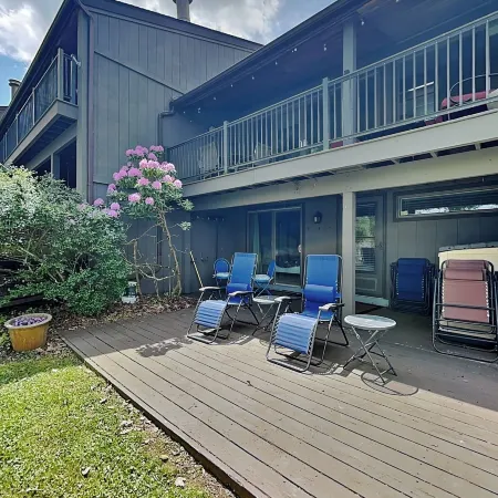 Lakeview Retreat