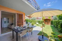 La Casa Accanto with Shared Pool - Happy Rentals - Pools