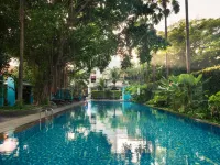Mercure Surabaya Grand Mirama - Pools