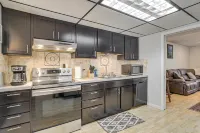Explore Lincoln! Pet-friendly Retreat w/ Patio - Condos