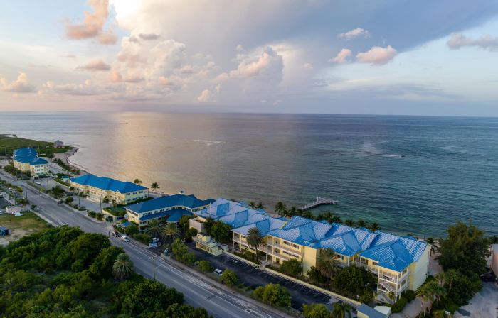 The Reef Beach Resort, Grand Cayman