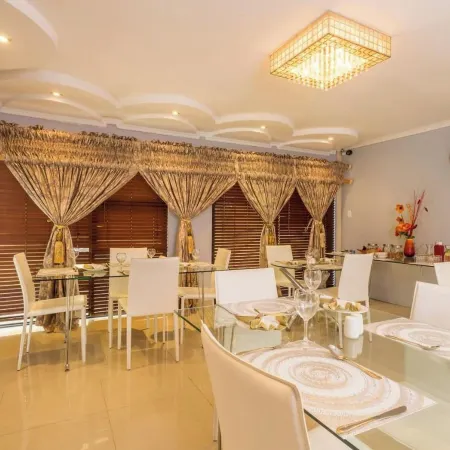 Room-Luxury Executive Double Room for 2