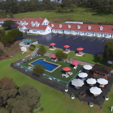 Clare Valley Motel Отели в г. Клэр