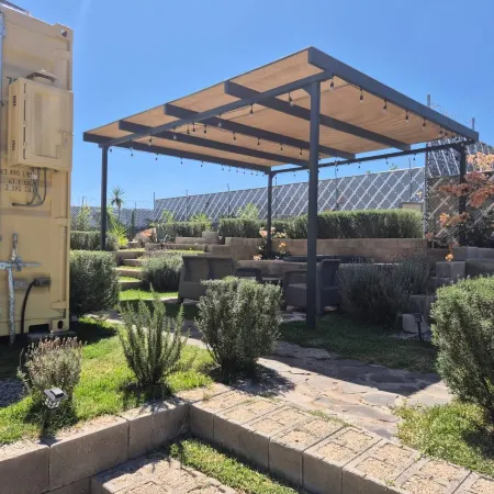 Container Glamping