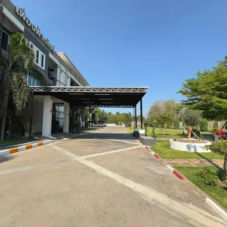 Feungfah Litz Hotel
