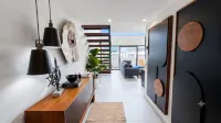 LUX 2-Storie 3-BDR 3.5 Bath Penthouse - Condos